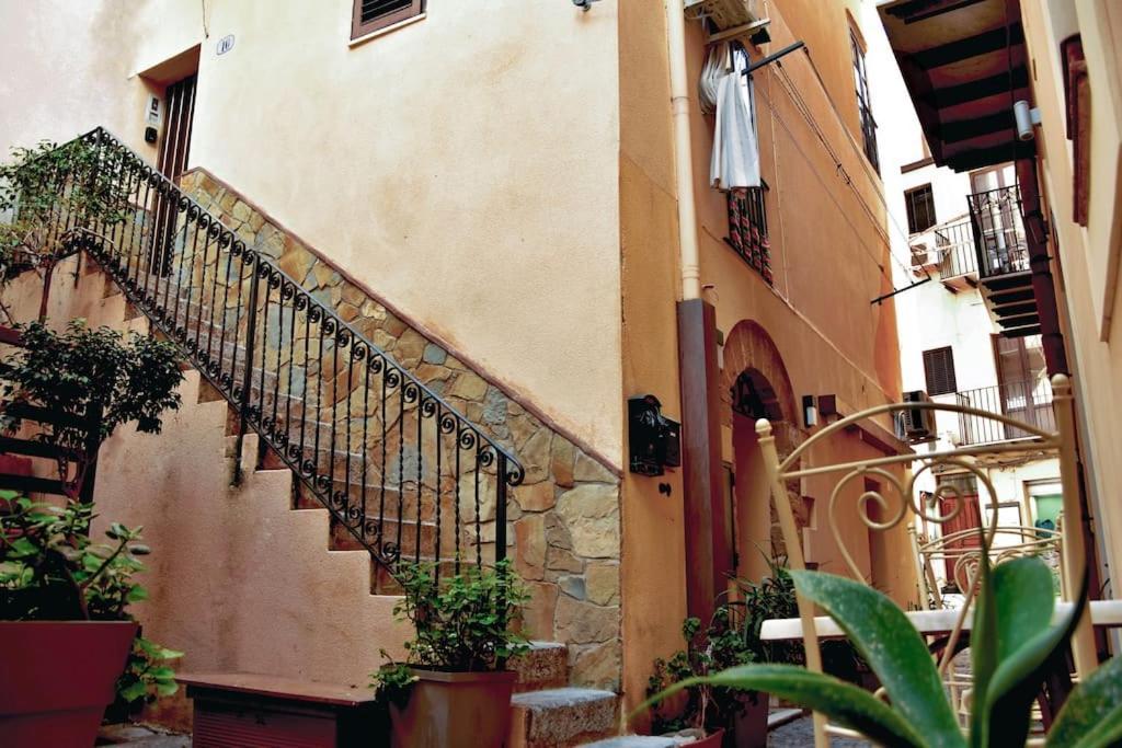 Casa Vacanze U Curtigghiu Cefalù Exteriér fotografie